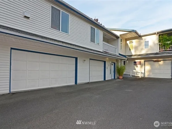 14522 31st Avenue NE #202, Shoreline, WA 98155