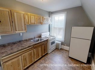 134 W Michigan St APT 3, Marquette, MI 49855