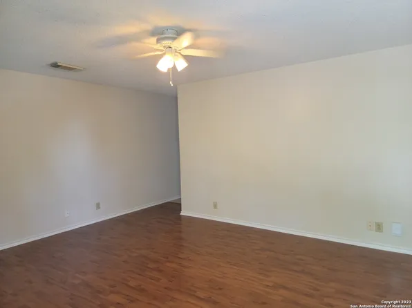 12910 MAPLE PARK DR, San Antonio, TX 78249