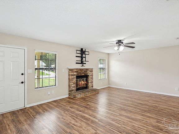 5th image of 942 Candlestick Ct