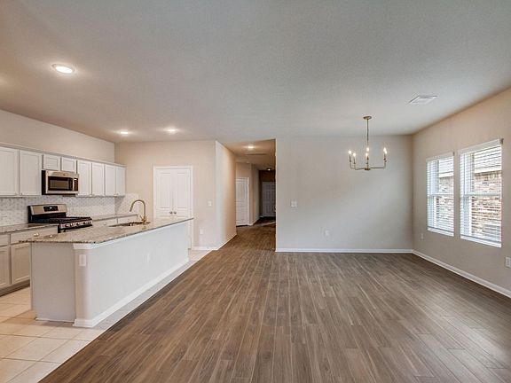 3rd image of 17316 Borromeo Ave