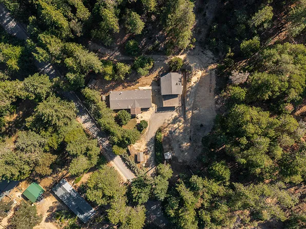 16486 Ford Rd, Rogue River, OR 97537