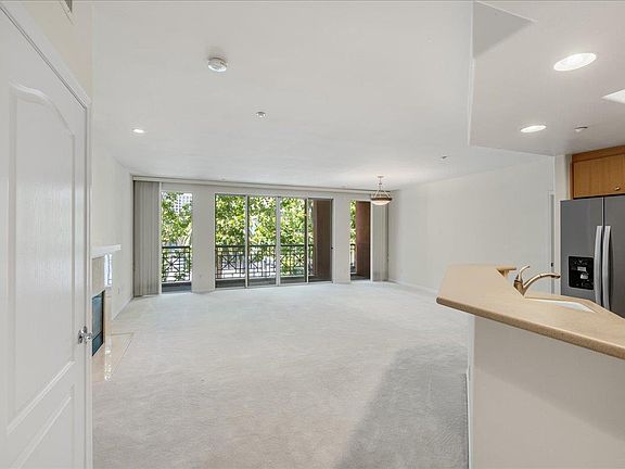 2nd image of 130 E San Fernando St APT 404