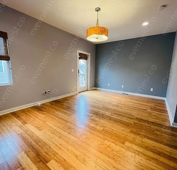 5210B Michigan Ave — Photo 9