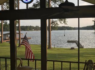 197 Lakeshore Cir, Milledgeville, GA 31061