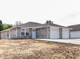 1505 Coventry Ct #1, Warrensburg, MO 64093