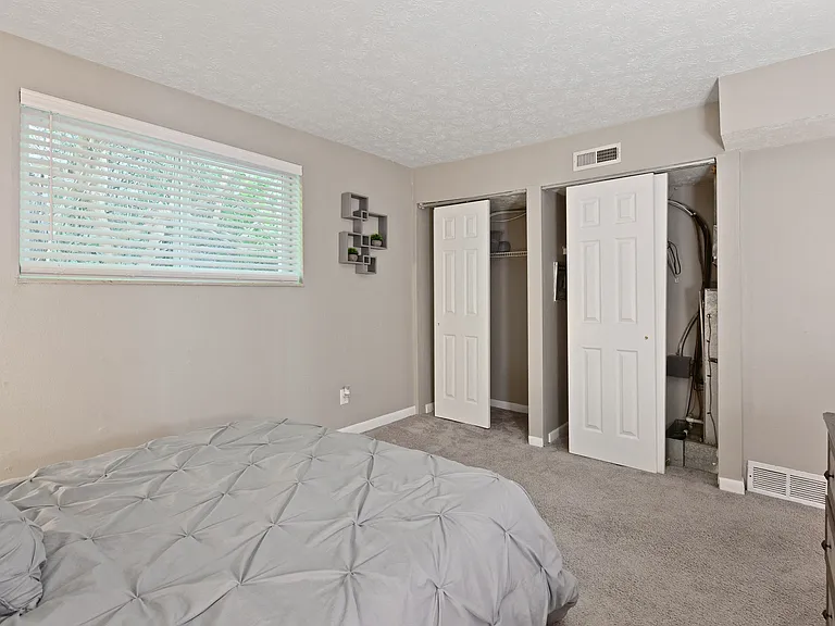 Heritage Hill Estates Apartments — Photo 12