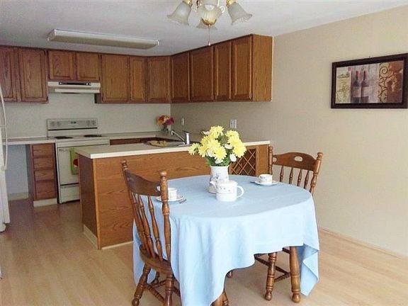 4th image of 3057 Lakehaven Ct