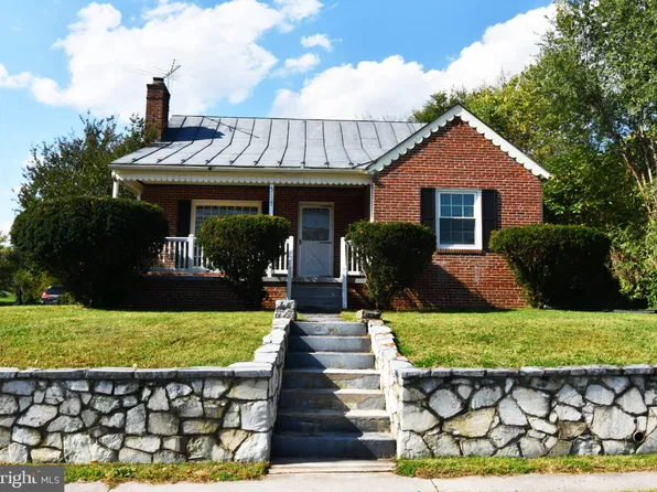 5117 Main St, Stephens City, VA 22655