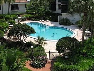 2nd image of 4100 N A1a APT 421