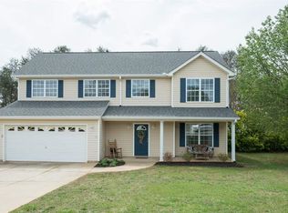 105 Haylands Trl, Taylors, SC 29687