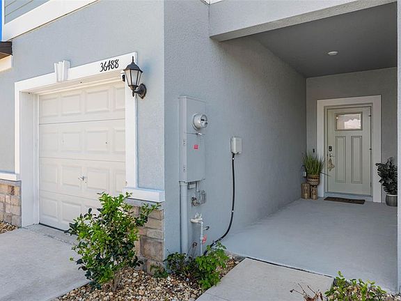 3rd image of 36488 WELL HILL WAY