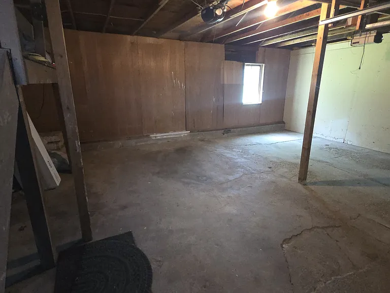 201 N Chestnut St #205 — Photo 17