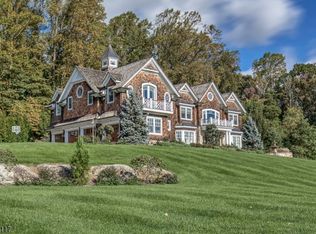 58 Bissell Rd, Tewksbury Township, NJ 08858