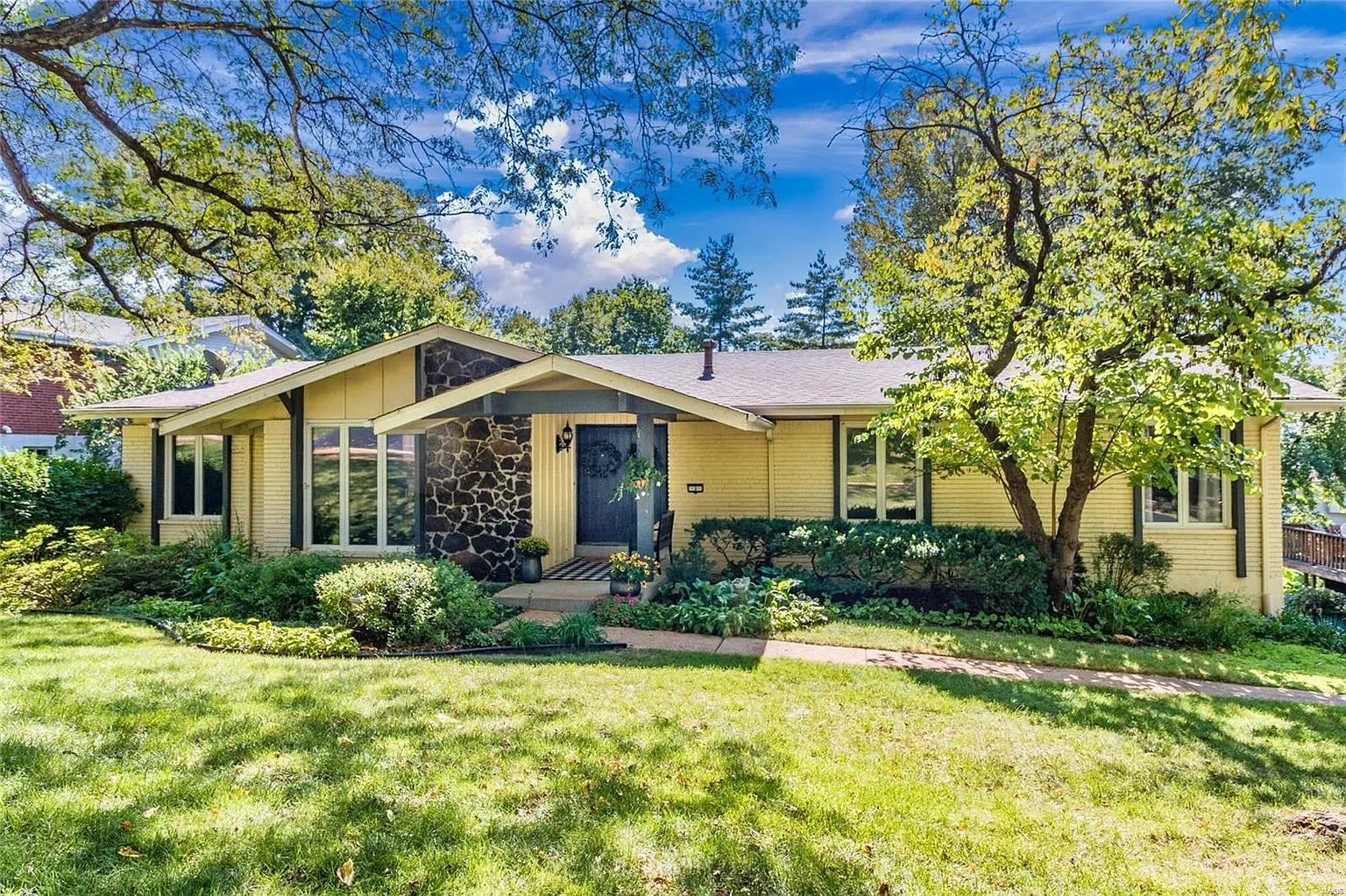 3 Forrester Dr photo 1