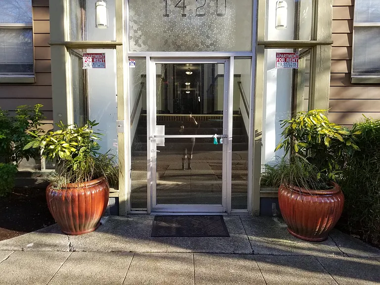 Kerry Park Apartments — Photo 3
