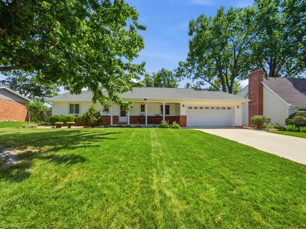 1430 W Tomar Ct, Peoria, IL 61614