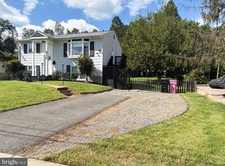 8214 Claremont St, Manassas, VA 20110