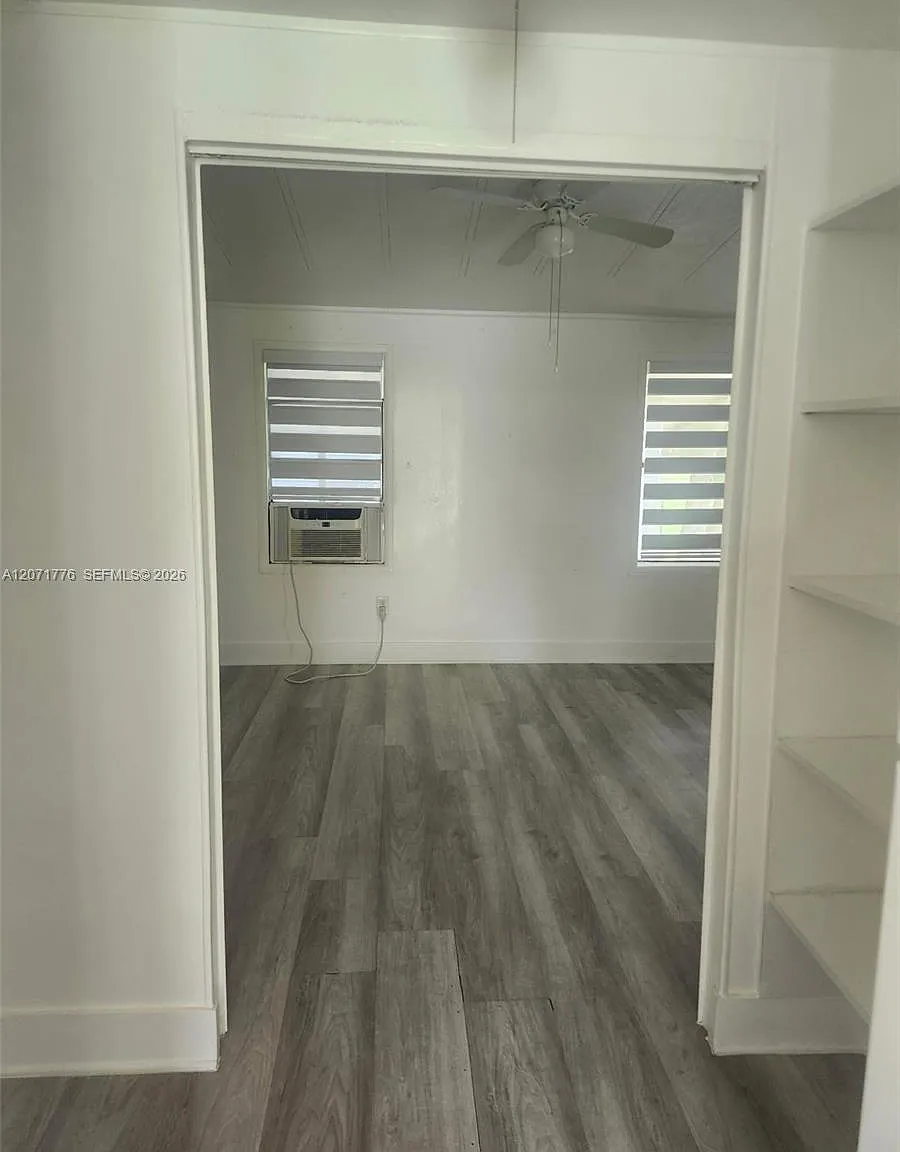 Tropical Mobile Home Estat — Photo 1