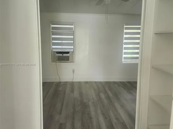13070 SW 11th St #16, Fort Lauderdale, FL 33325