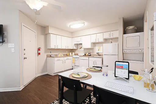 Westchase Creek Apartment Homes — Photo 26