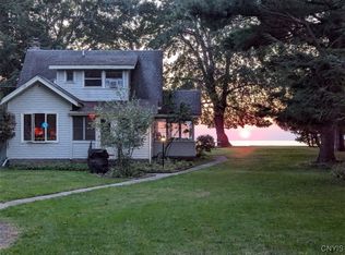 6697 N Lakeshore Rd, Verona Beach, NY 13162