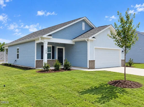 1438 Centerview Dr, Nashville, NC 27856