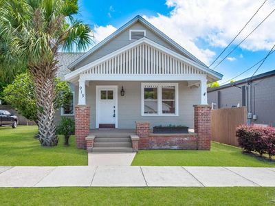 915 E Gonzalez St, Pensacola, FL, 32501