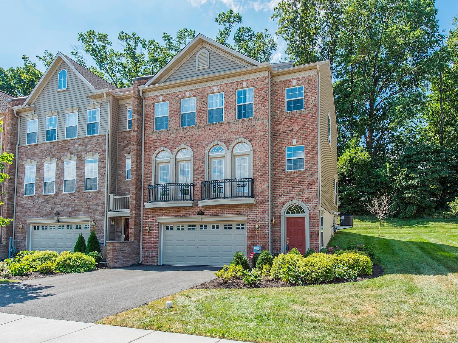 3172 Woods Edge Dr, Valley, PA 19060 Zillow