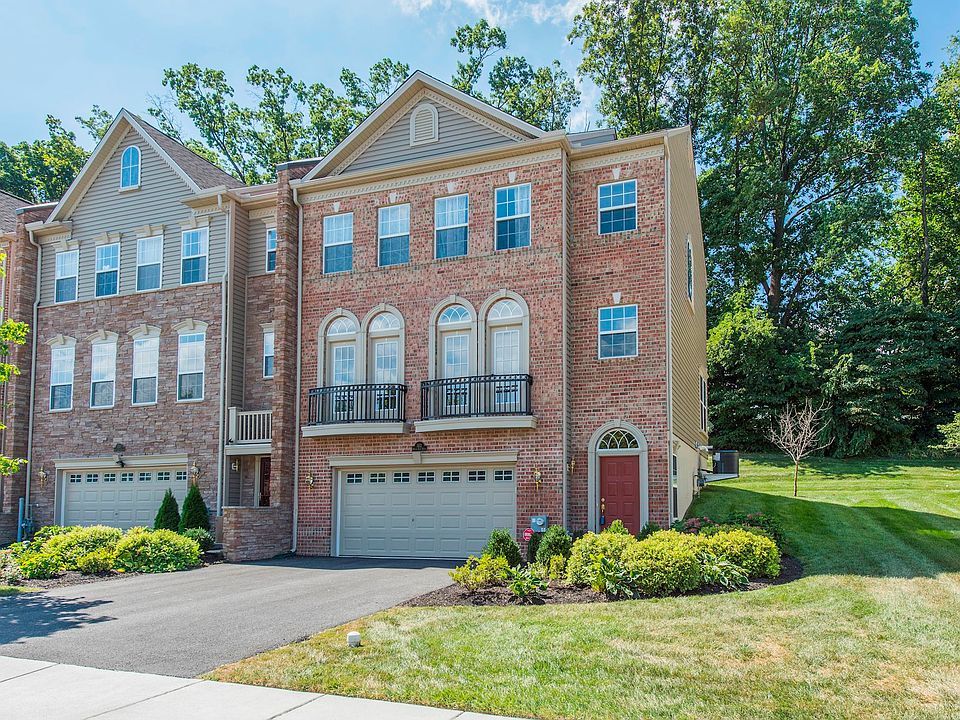 1st image of 3172 Woods Edge Dr
