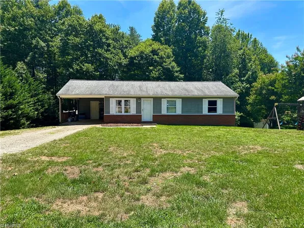 269 Rollingwood Dr, Hays, NC 28635