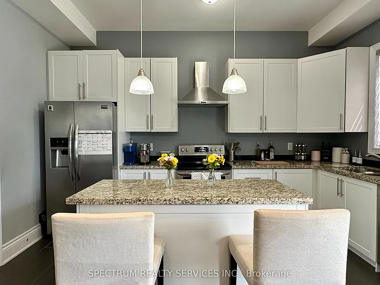 13143 Highway 27 #UPPER — Photo 2