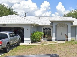 1417 NE 17th Pl, Cape Coral, FL 33909