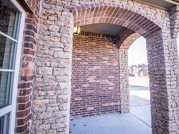 Stone archways are stunning!