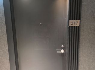 110 Broadway Ave #217, Toronto, ON M4P 1V7