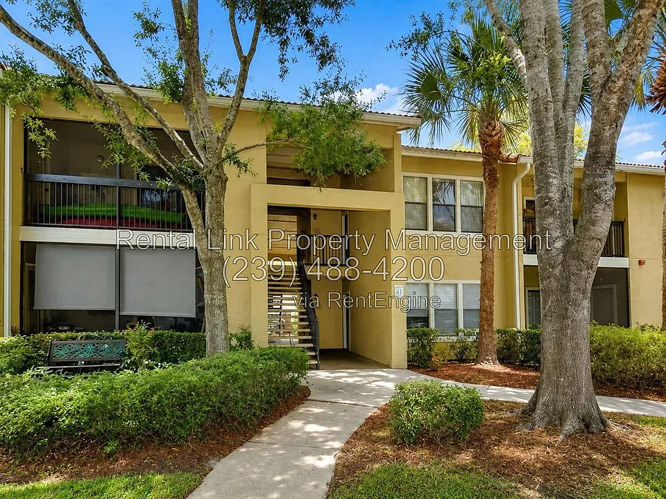 4016 Crockers Lake Blvd #422