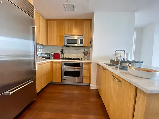 Rented by NY Living Solutions | media 3