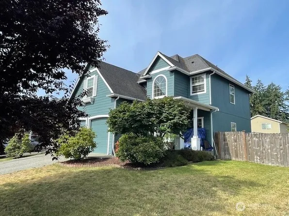 11712 10th Avenue E, Tacoma, WA 98445