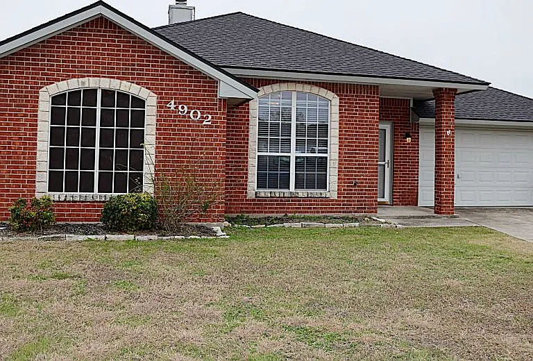 4902 Slate Ct — Photo 1