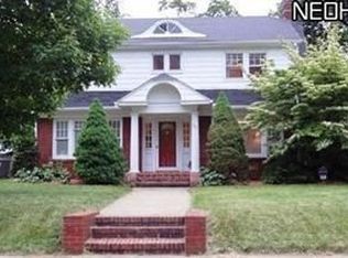 597 Crestview Ave, Akron, OH 44320