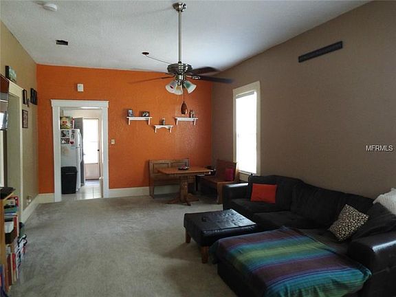 2nd image of 1218 E Louisiana Ave