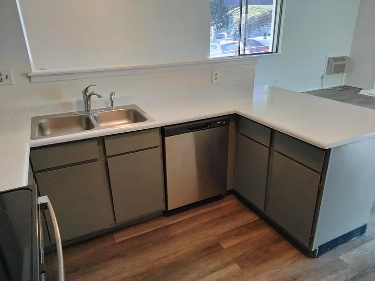 147 S Zang Way #C — Photo 5