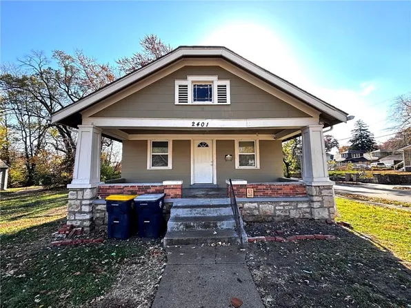 2401 E 68th Ter, Kansas City, MO 64132