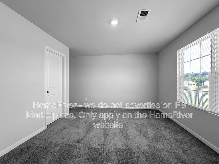 64 Foxton Pl — Photo 13