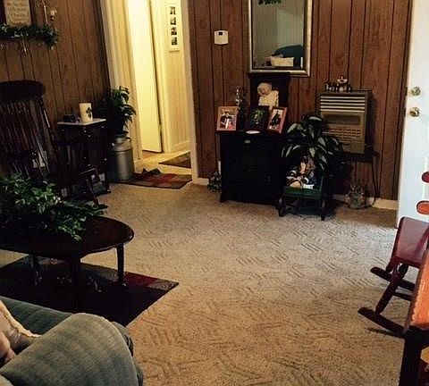 2nd image of 206 Almond St