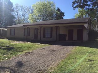 1118 Rolling Hills Dr, Longview, TX 75604