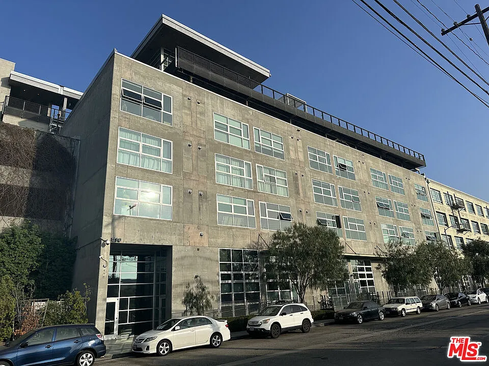 530 S Hewitt St #147