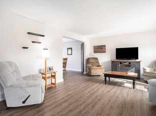 254 Sterling Dr, Holland, MI 49423