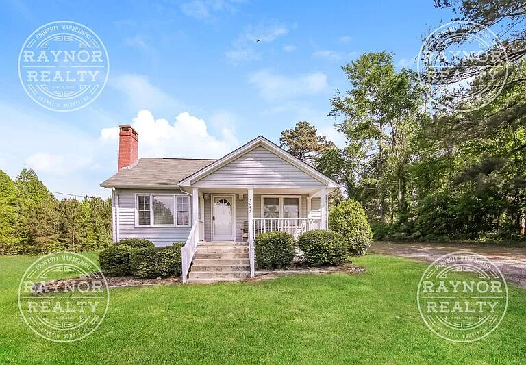 2045 State Highway 561 E — Photo 1