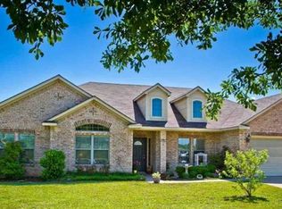 1504 Wood Springs Rd, Lindale, TX 75771